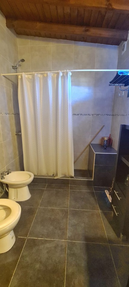 Venta casa de 3 ambientes a 2 cuadras del mar 